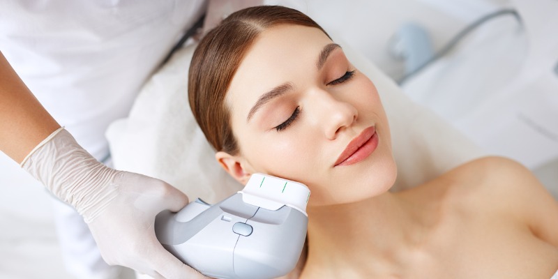 How Fat Freezing and HIFU Work Together? 4 book a personalised consultation of Fat Freezing and HIFU Together Rugby